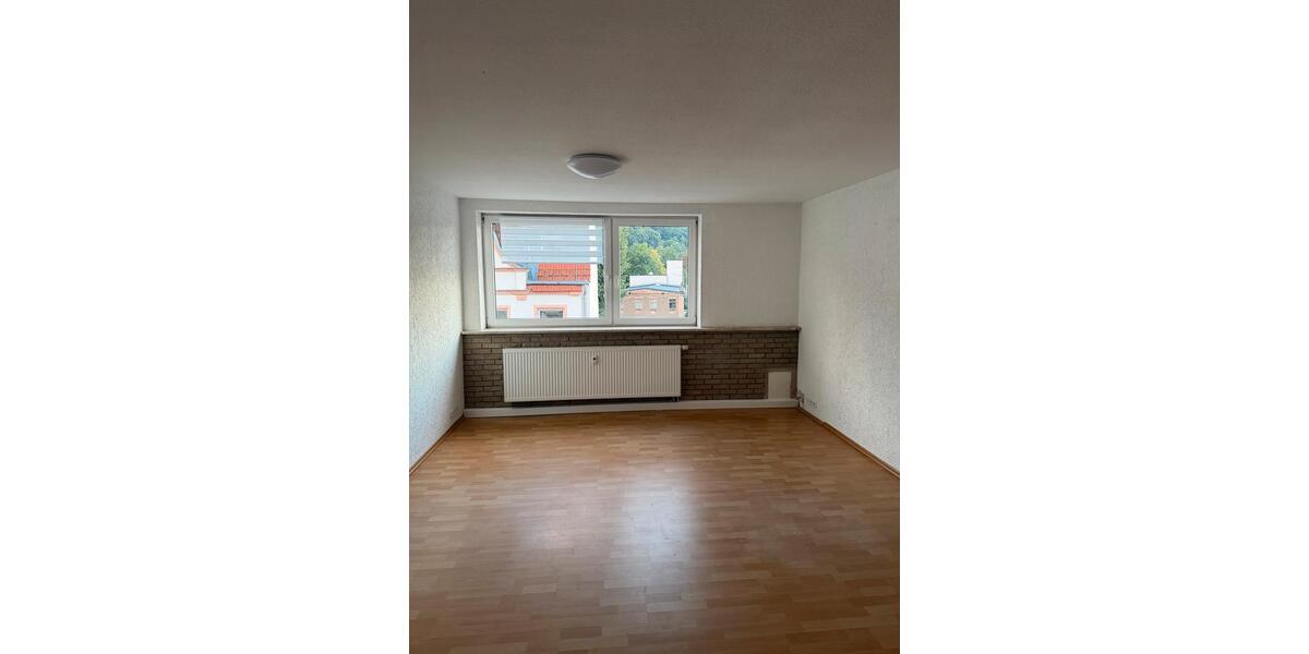 Mehrfamilienhaus, Wohnhaus Aue-Bad Schlema Bad Schlema - 18 Zimmer, 330 m&sup2;, 265.000&euro; | Angebot:27442905