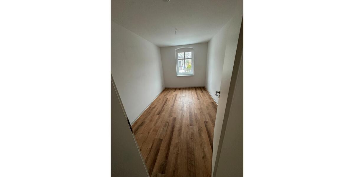 Erdgeschoßwohnung Bad Freienwalde (Oder) - 3 Zimmer, 66 m&sup2;, 750&euro; | Angebot:24832406