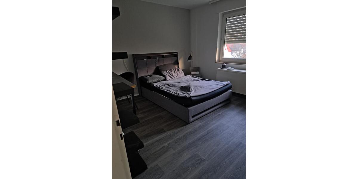 Freistehendes Einfamilienhaus mit großem Garten zur Miete! 7 zimmer