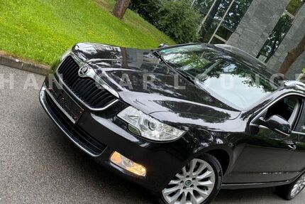 Skoda Superb 180.000 km 7.990 &euro; Nürnberg 90431