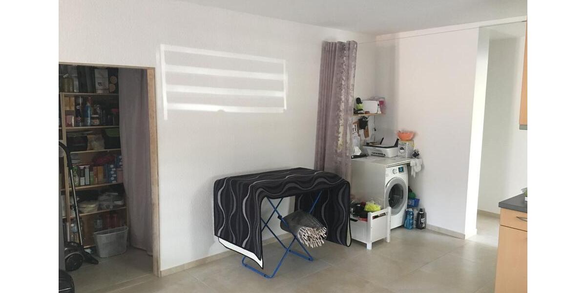 Erdgeschoßwohnung Tauberbischofsheim - 2 Zimmer, 89 m&sup2;, 670&euro; | Angebot:25309293