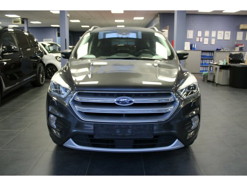 Ford Kuga 1.5 EcoBoost 4x4 Aut. Titanium 97.755 km 15.980 € Euskirchen 53881