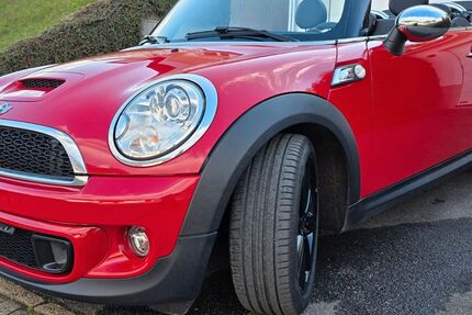 Mini Cooper S Cabrio 180.000 km 8.500 &euro; Walkenried 37445