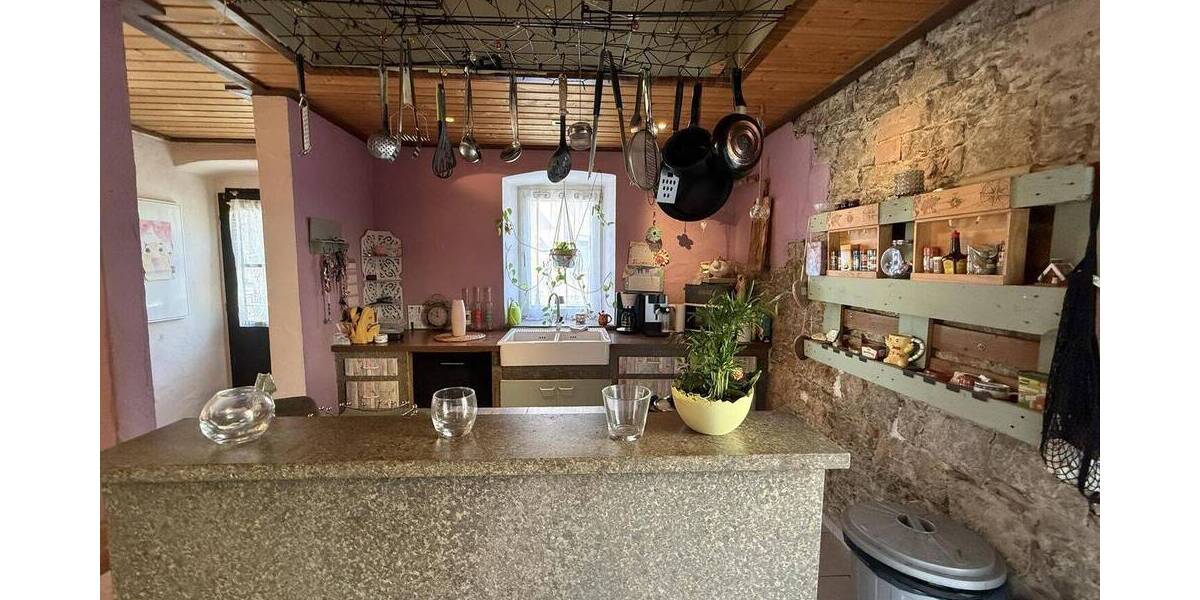 Doppelhaushälfte Uffenheim - 6 Zimmer, 184 m&sup2;, 275.000&euro; | Angebot:26486442