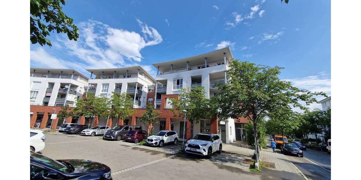Etagenwohnung Reutlingen - 3 Zimmer, 82 m&sup2;, 980&euro; | Angebot:24978077