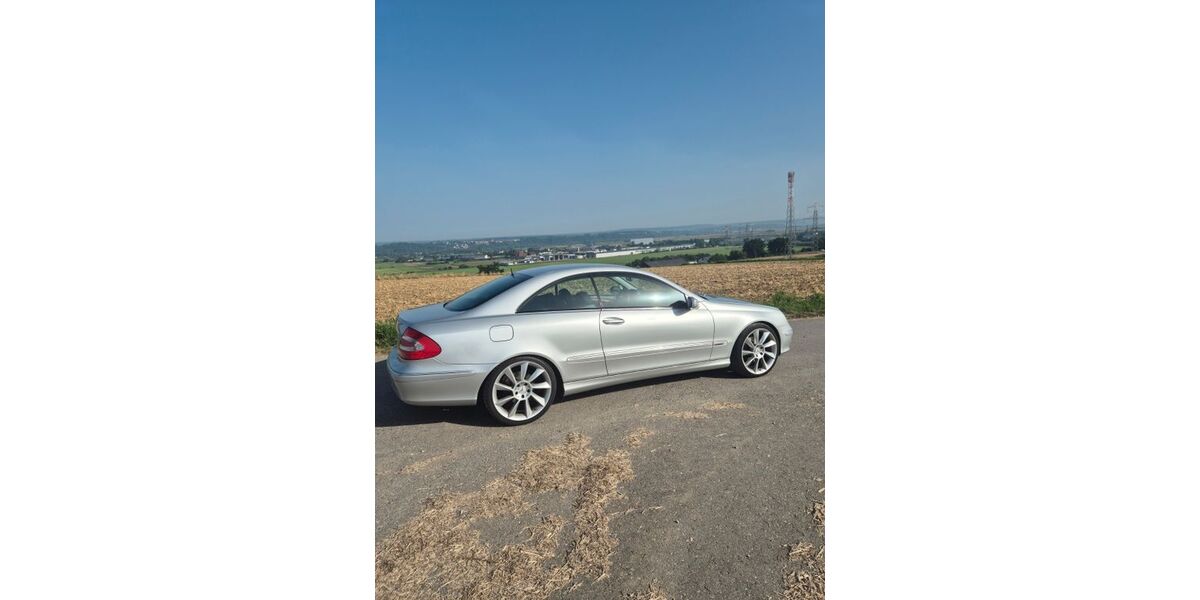 Mercedes-Benz CLK 320 164.500 km 6.999 &euro; Hohentengen 88367