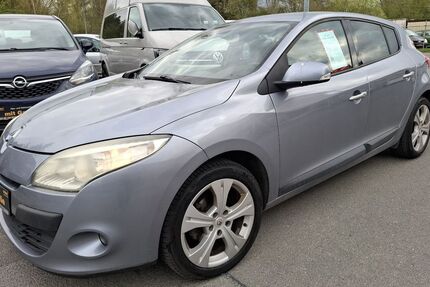 Renault Megane 177.000 km 3.950 &euro; Derenburg 38895