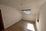 Dachgeschoßwohnung Birresborn - 4 Zimmer, 100 m&sup2;, 650&euro; | Angebot:26394055