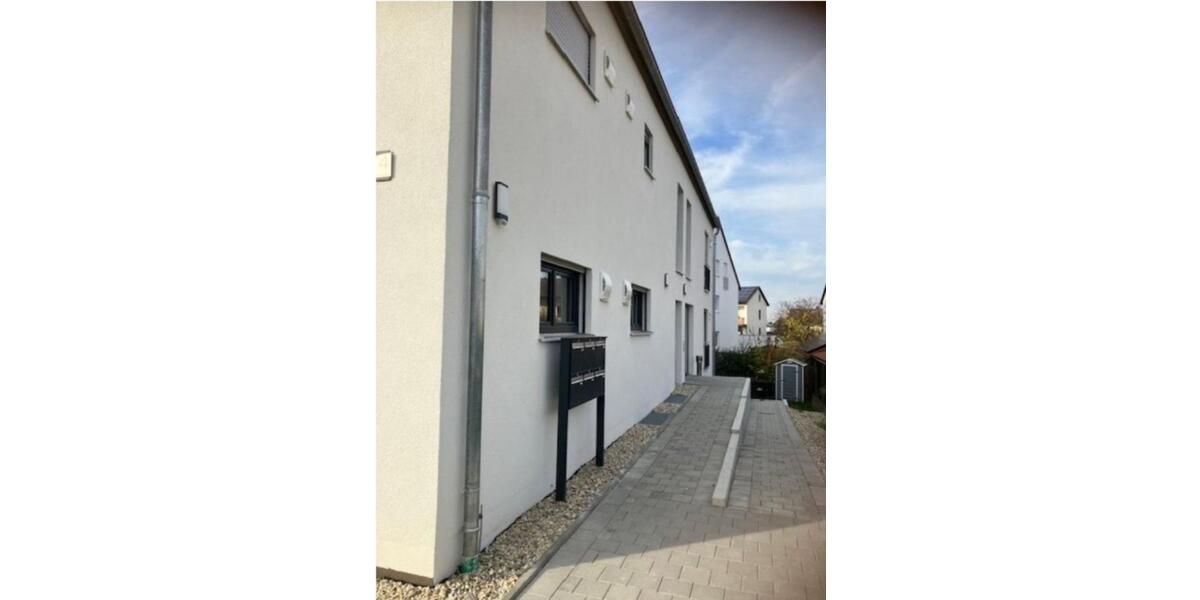 Mehrfamilienhaus, Wohnhaus Reichertshofen - 6 Zimmer, 175 m&sup2;, 2.250&euro; | Angebot:24355681