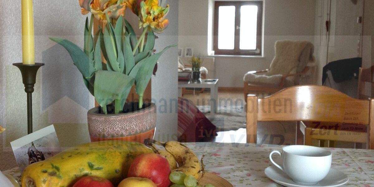 Historischer Doppelbauernhof in traumhafter Alleinlage mit weitem Fernblick und außergewöhnlichem Entwicklungspotenzial ! 8 zimmer