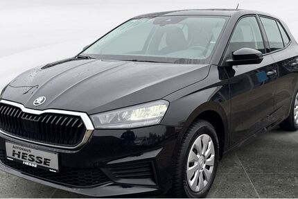 Skoda Fabia 8.765 km 13.980 &euro; Sottrum 27367