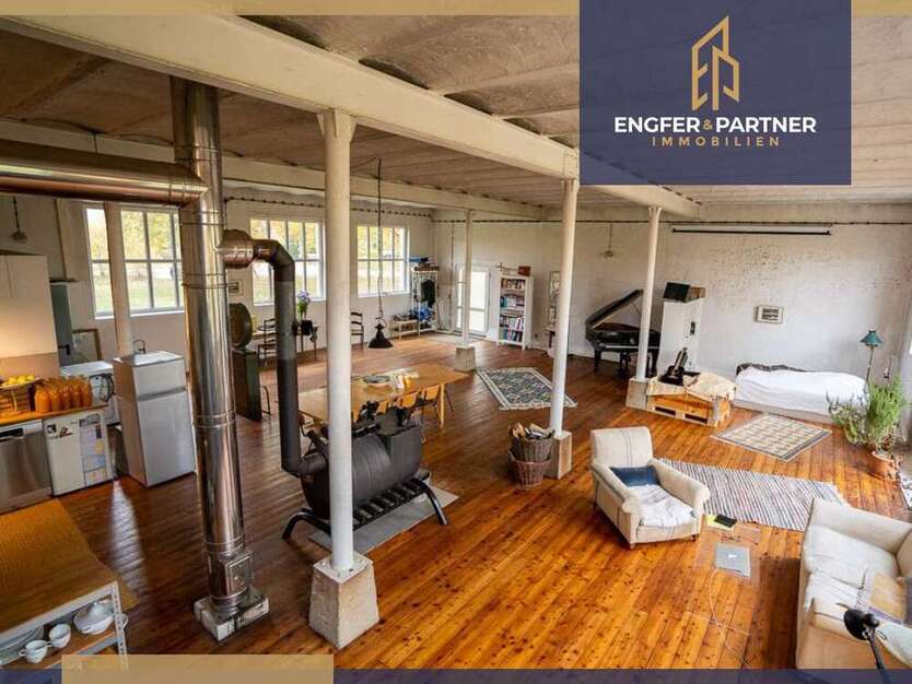 Haus zum Kaufen in Klein Bünzow 360.000 € 236 m²
