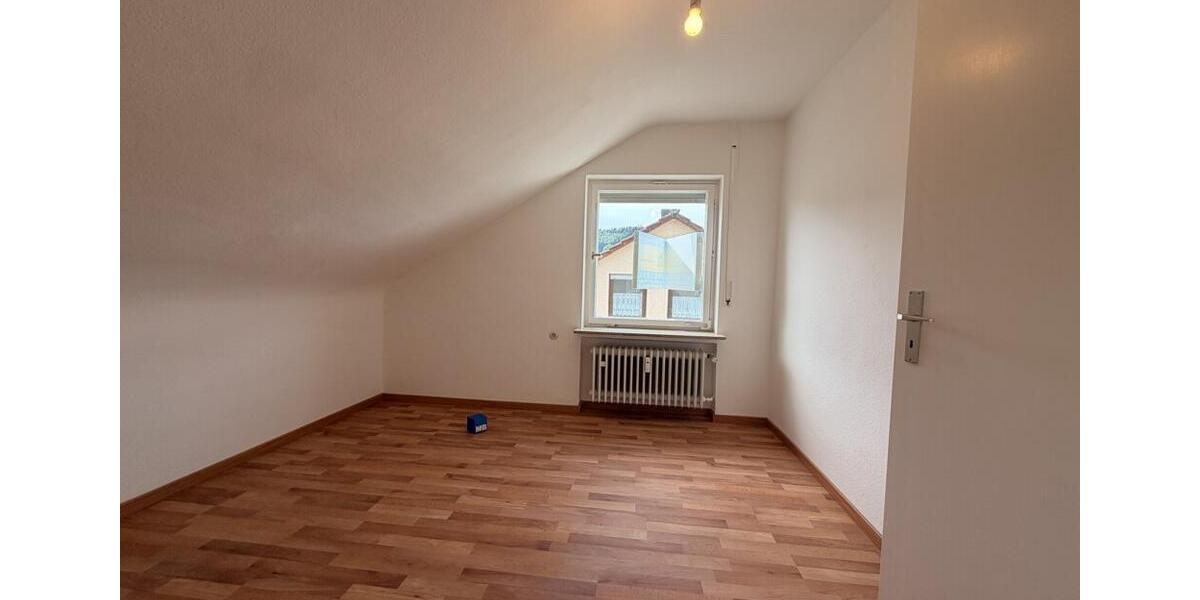 Etagenwohnung Albstadt - 3 Zimmer, 46 m&sup2;, 520&euro; | Angebot:26715347