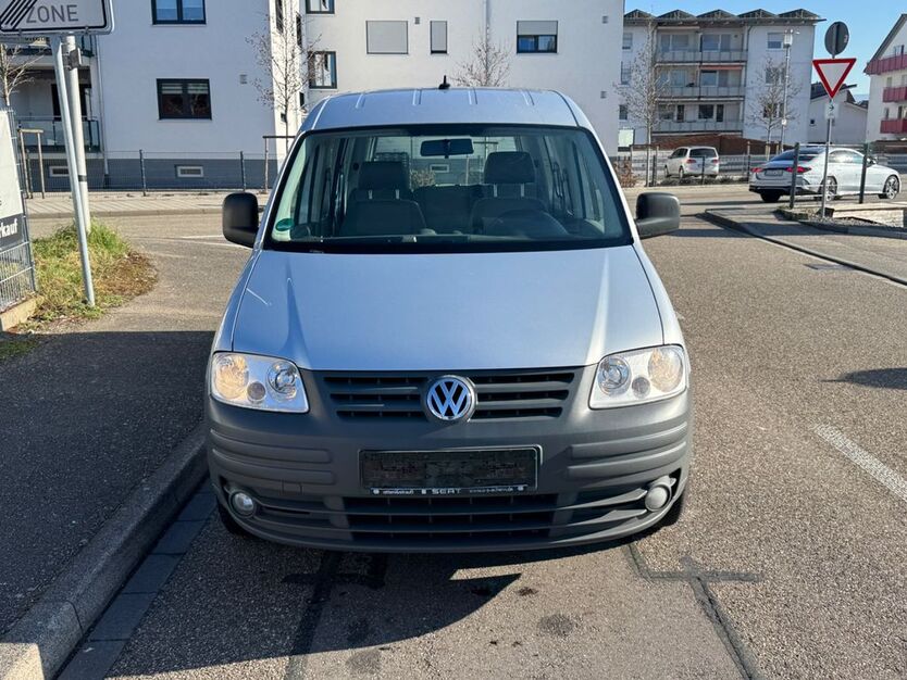 VW Caddy 190.000 km 3.490 € Appenweier 77767