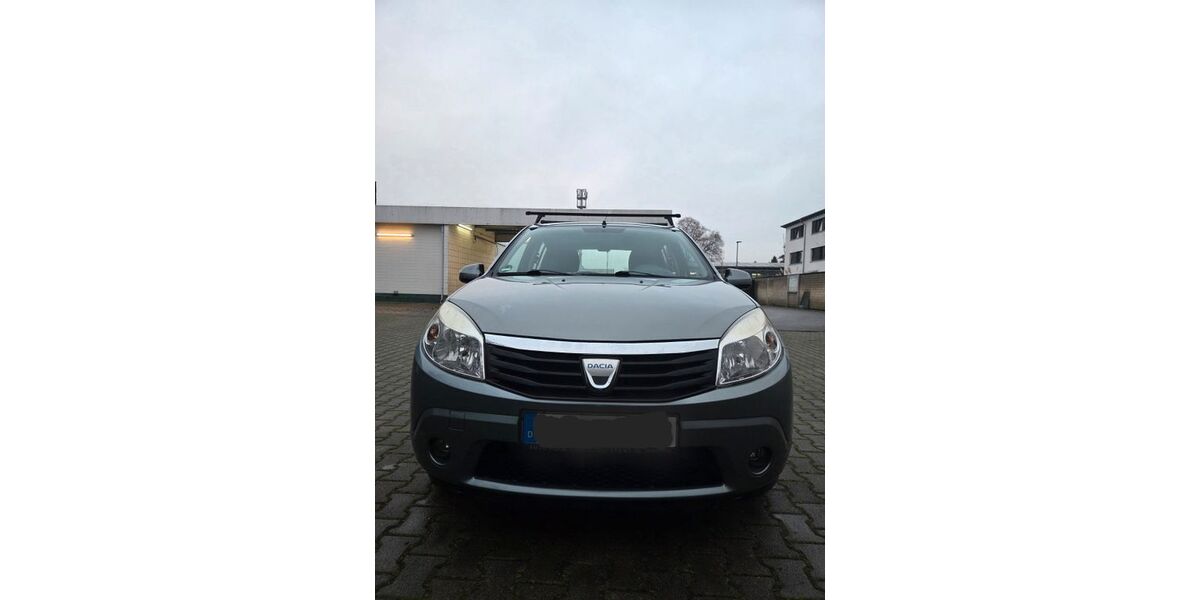 Dacia Sandero 160.000 km 1.950 &euro; Stolberg 52222