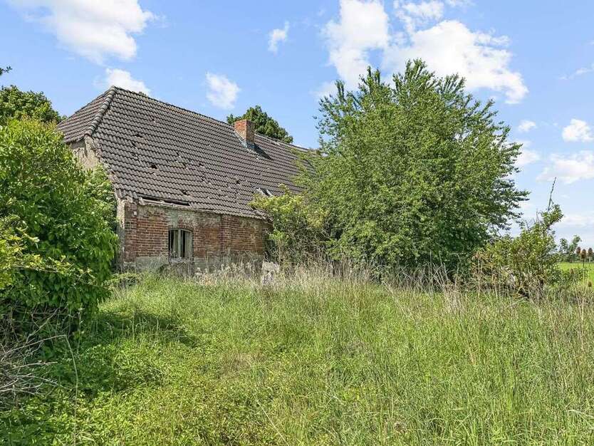 Grundstück zu verkaufen in Laage 144.000 € 3301 m²
