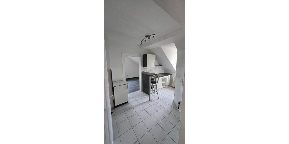 Dachgeschoßwohnung Remshalden - 3 Zimmer, 40 m&sup2;, 580&euro; | Angebot:24952154