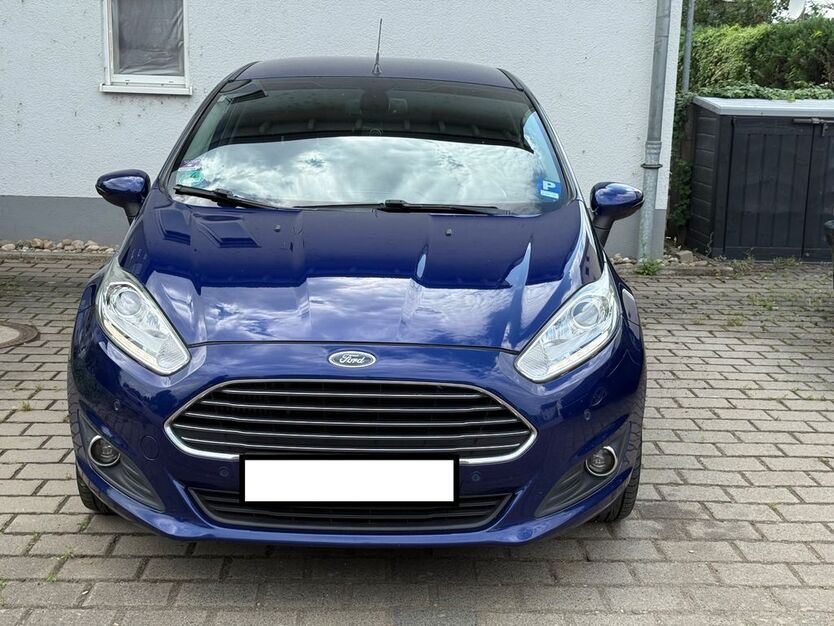 Ford Fiesta 169.563 km 5.900 € Gernsheim 64579