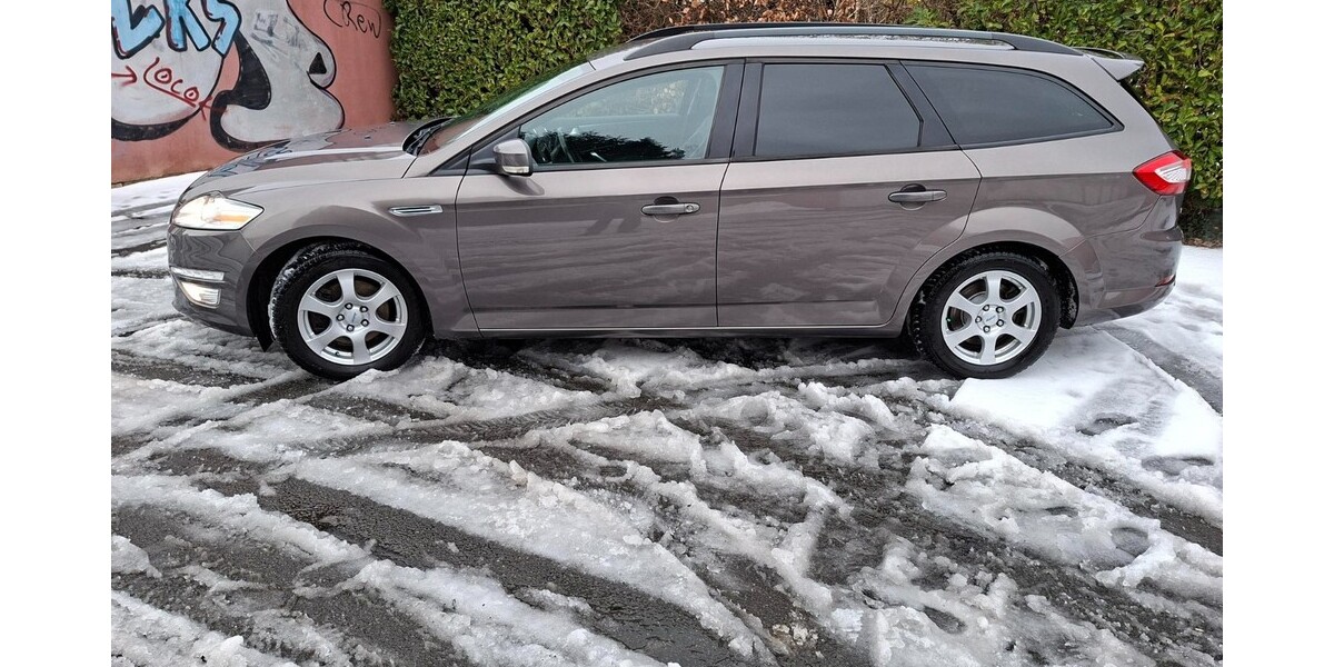 Ford Mondeo 182.000 km 7.700 &euro; Hamburg 20038