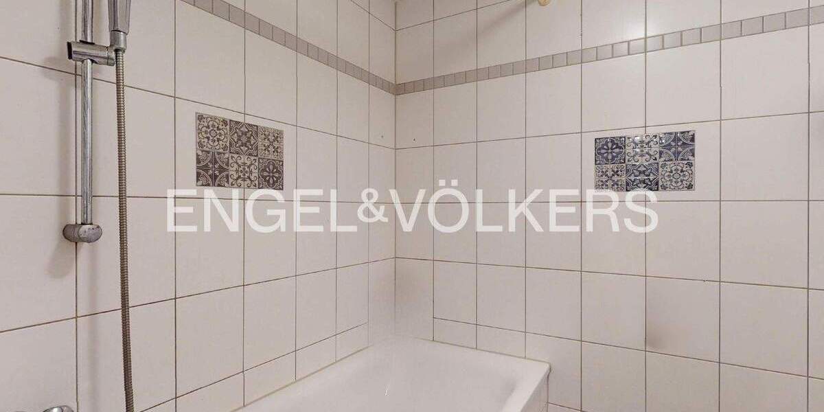 Etagenwohnung Krefeld Cracau - 3 Zimmer, 73 m&sup2;, 162.000&euro; | Angebot:26346981