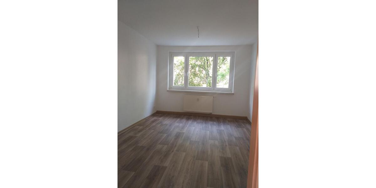 Etagenwohnung Kamenz - 4 Zimmer, 69 m&sup2;, 485&euro; | Angebot:25892670