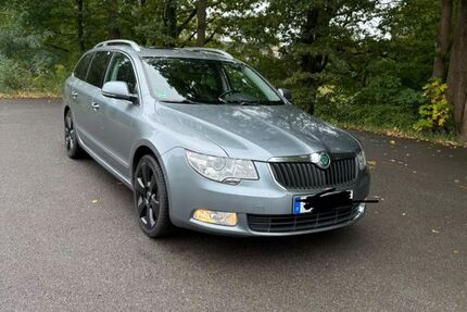 Skoda Superb 157.500 km 9.000 &euro; Panketal 16341