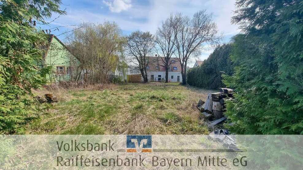 Grundstück zu verkaufen in Pfaffenhofen 350.000 € 874 m²