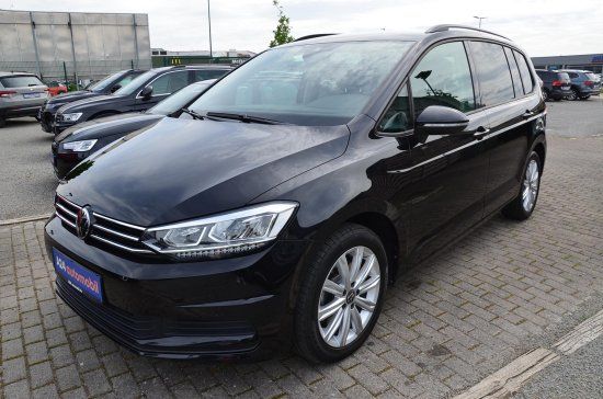 VW Touran 53.240 km 29.940 &euro; Neuruppin 16816