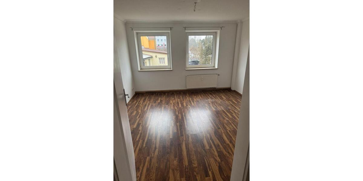 Etagenwohnung Aichach - 3 Zimmer, 75 m&sup2;, 825&euro; | Angebot:24693047
