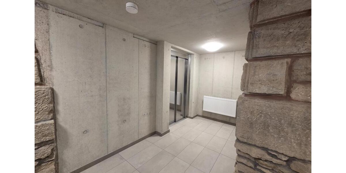 Etagenwohnung Meiningen - 2 Zimmer, 94 m&sup2;, 1.050&euro; | Angebot:25342160