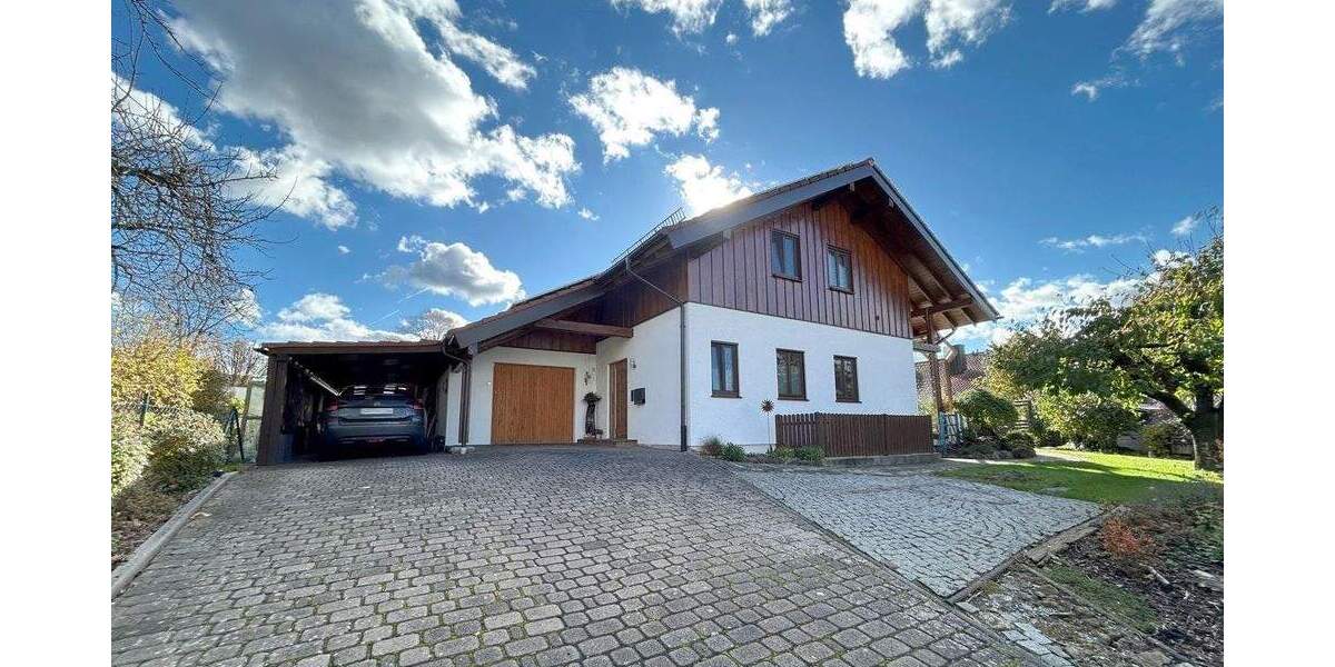 Einfamilienhaus Bogen - 6 Zimmer, 148 m&sup2;, 639.000&euro; | Angebot:25668456