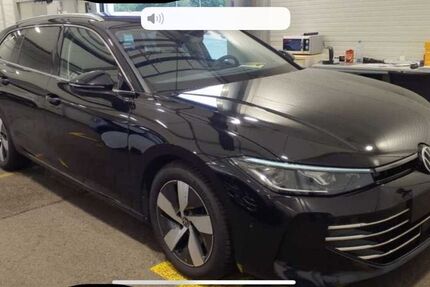 VW Passat Variant