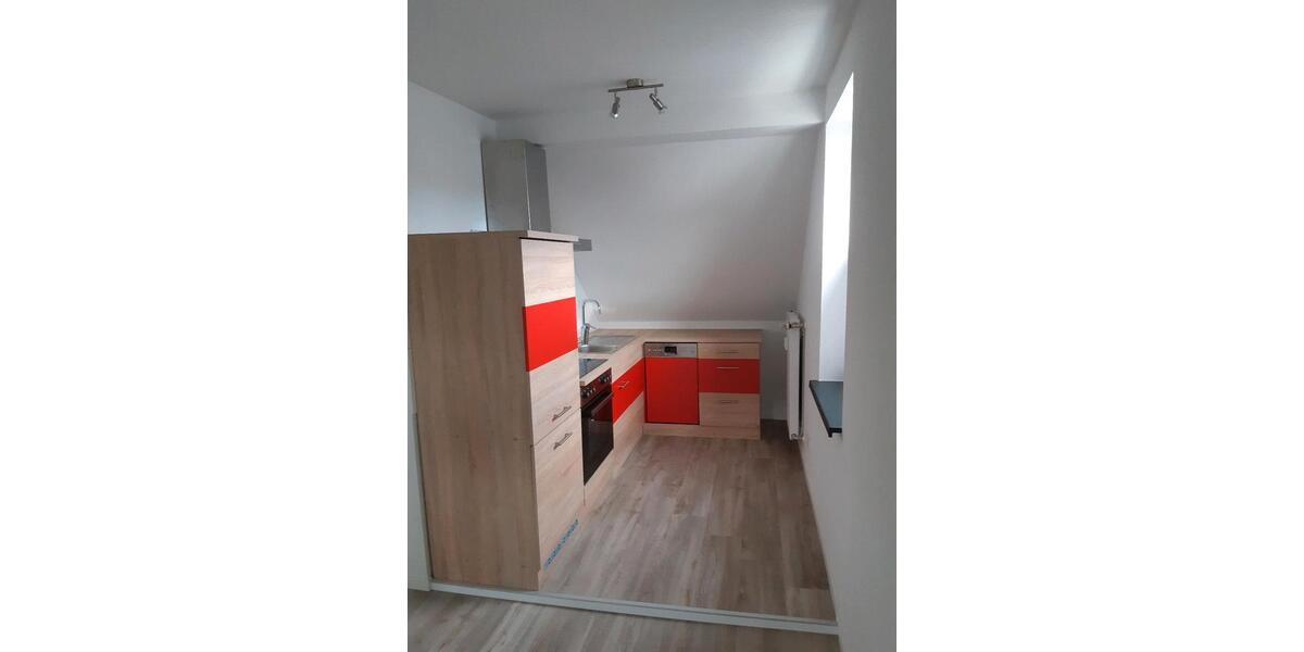 Dachgeschoßwohnung Idar-Oberstein Oberstein - 2 Zimmer, 50 m&sup2;, 420&euro; | Angebot:26394054