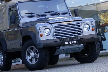 Land Rover Defender 19.000 km 59.900 &euro; Stadthagen 31655