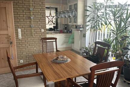 3-Zimmer-Wohnung mit Einbauküche und Balkon 3 zimmer