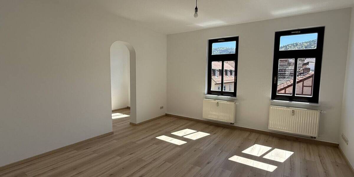 Mehrfamilienhaus, Wohnhaus Bad Blankenburg - 6 Zimmer, 141 m&sup2;, 175.000&euro; | Angebot:26683721