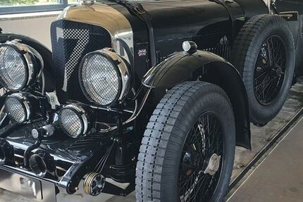 Bentley Andere 1.778 km 285.600 &euro; Perl-Borg 66706