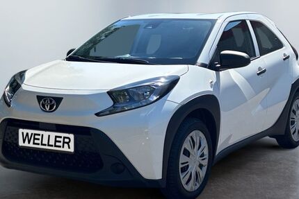 Toyota Aygo (X) 6.463 km 13.880 € Hamm 59067