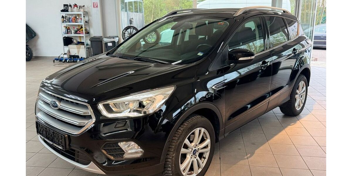 Ford Kuga 104.000 km 11.499 &euro; Obersulm 74182