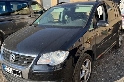 VW Touran 260.000 km 6.100 € Schleiz 07907