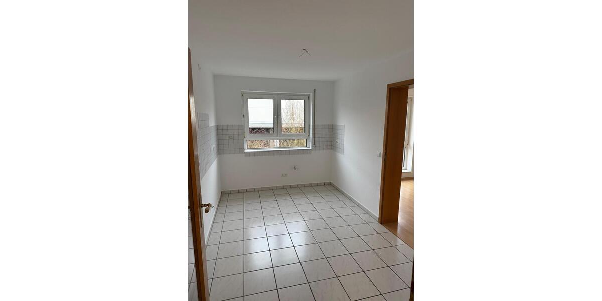 Dachgeschoßwohnung Kastellaun - 4 Zimmer, 93 m&sup2;, 930&euro; | Angebot:25044629