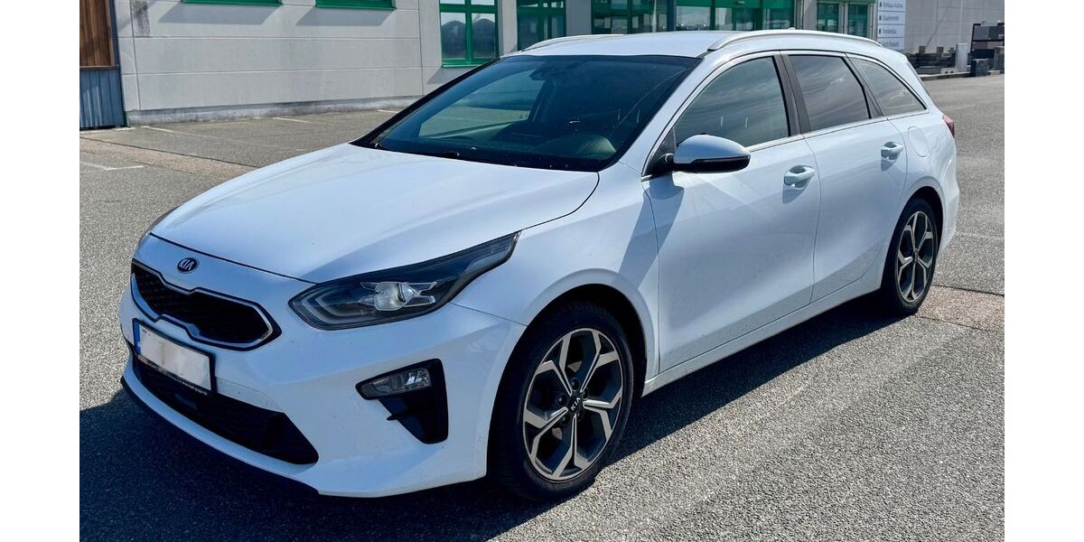 Kia ceed / Ceed 128.800 km 11.999 &euro; Penig 09322