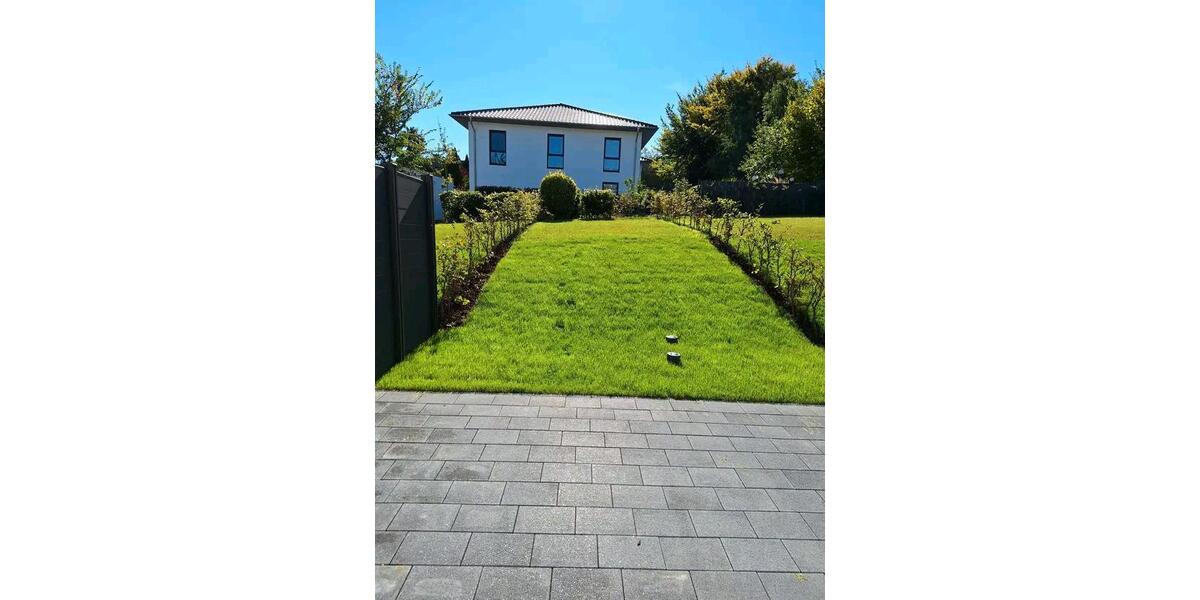 Schönes, geräumiges Haus mit 3 Zimmern 3 zimmer