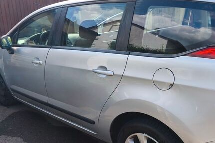 Peugeot 5008 198.000 km 3.700 € Calw 75365