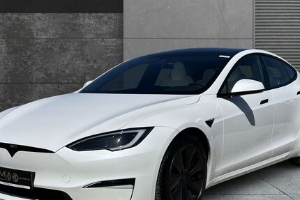 Tesla Model S 96.675 km 59.990 € Freising 85354