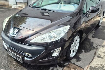 Peugeot 308 83.000 km 7.490 &euro; Berlin 13435