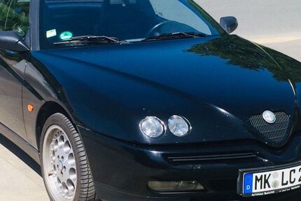Alfa Romeo Spider 170.000 km 6.250 &euro; Iserlohn 58644