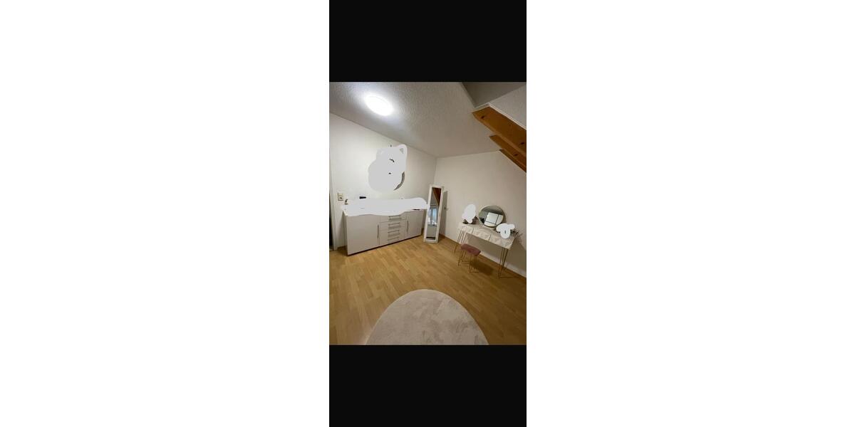 Etagenwohnung Freiburg im Breisgau Betzenhausen - 4 Zimmer, 110 m&sup2;, 1.315&euro; | Angebot:26407590