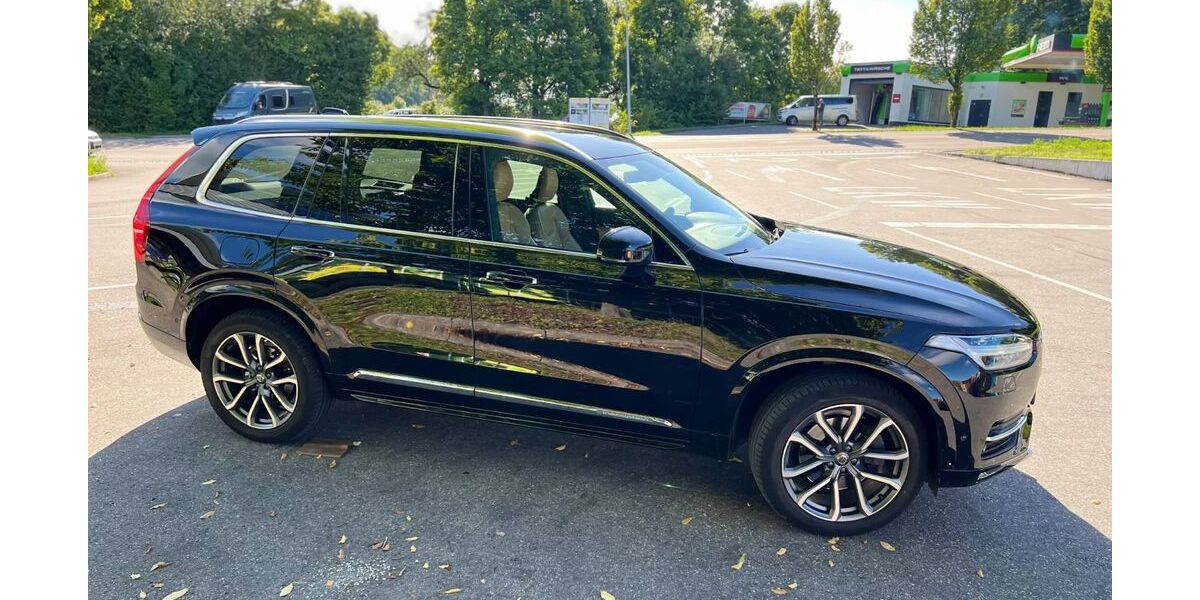 Volvo XC90 115.000 km 28.000 &euro; Fridingen 78567