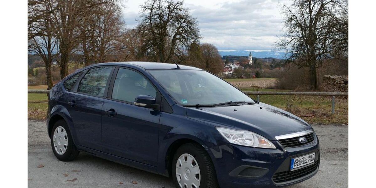 Ford Focus 141.000 km 3.800 &euro; Kirchseeon 85614